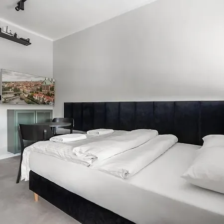 Blick - Riverside Mini Apartment